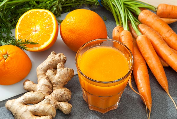 suco-laranja-cenoura-gengibre-imagem